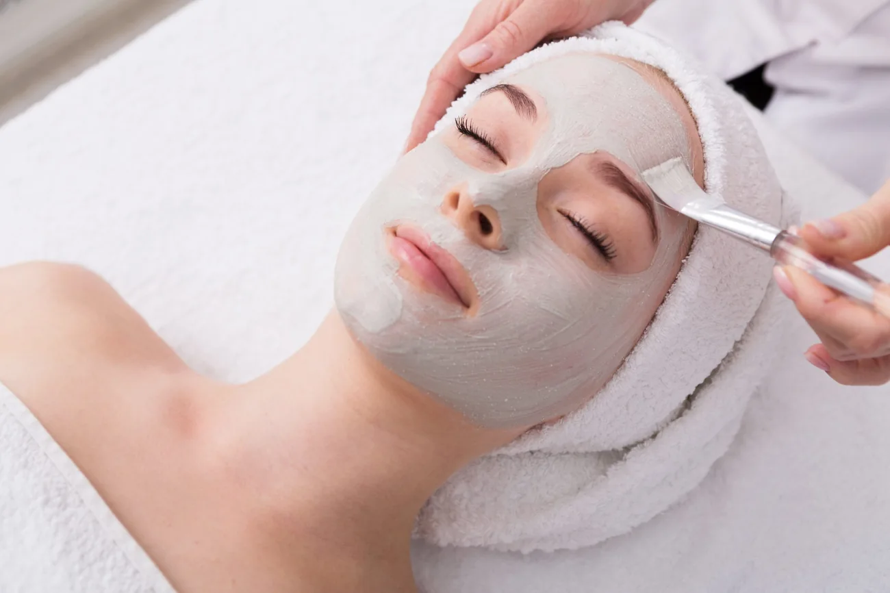 A signature Ildi Pekar facial